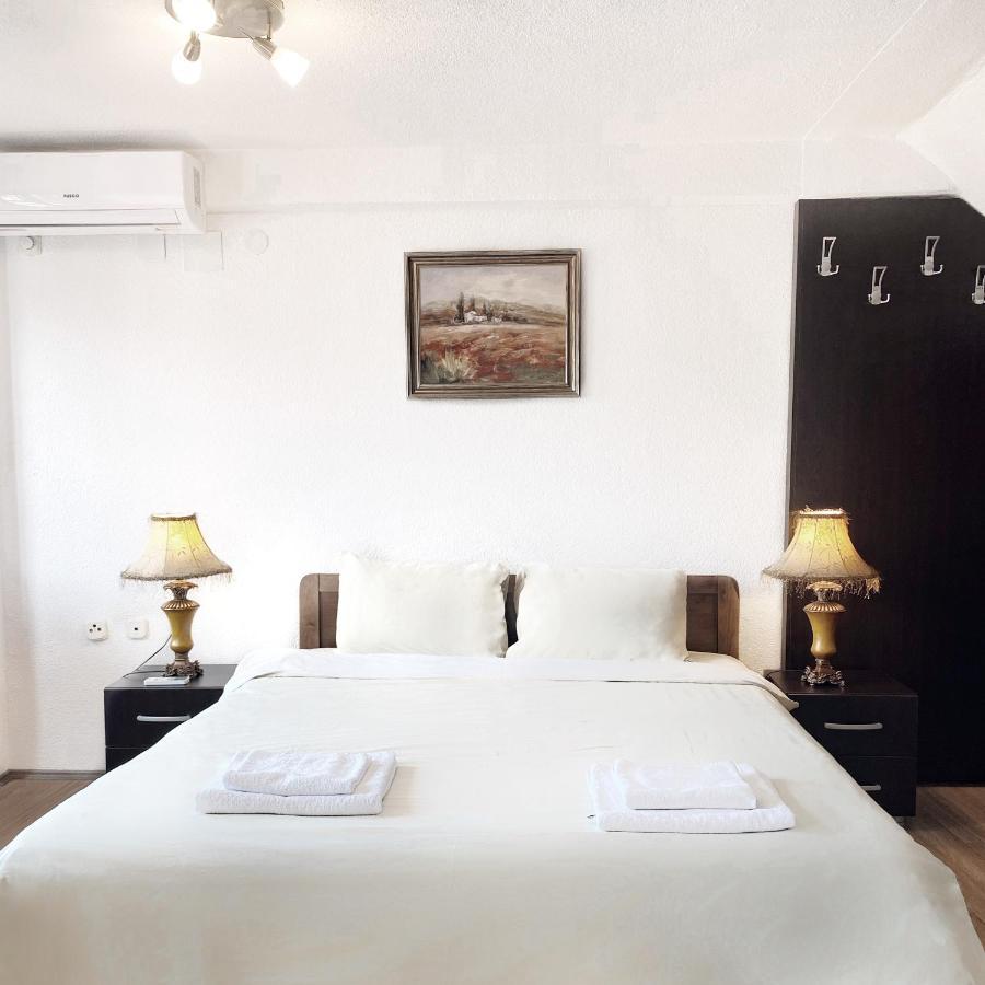 Villa Sapkar Lake View أوهغيد المظهر الخارجي الصورة